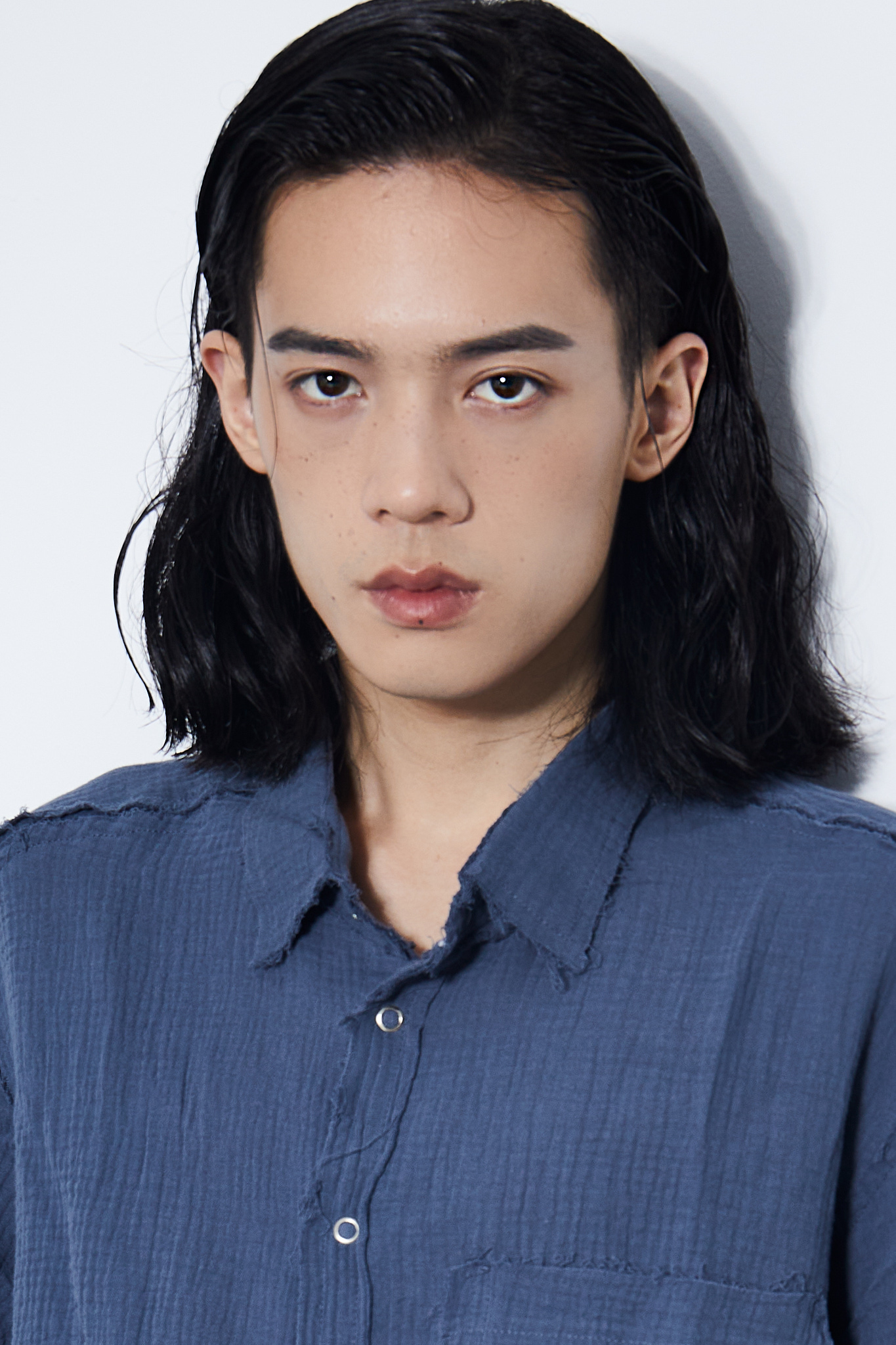 張思卿 185 85-68-90