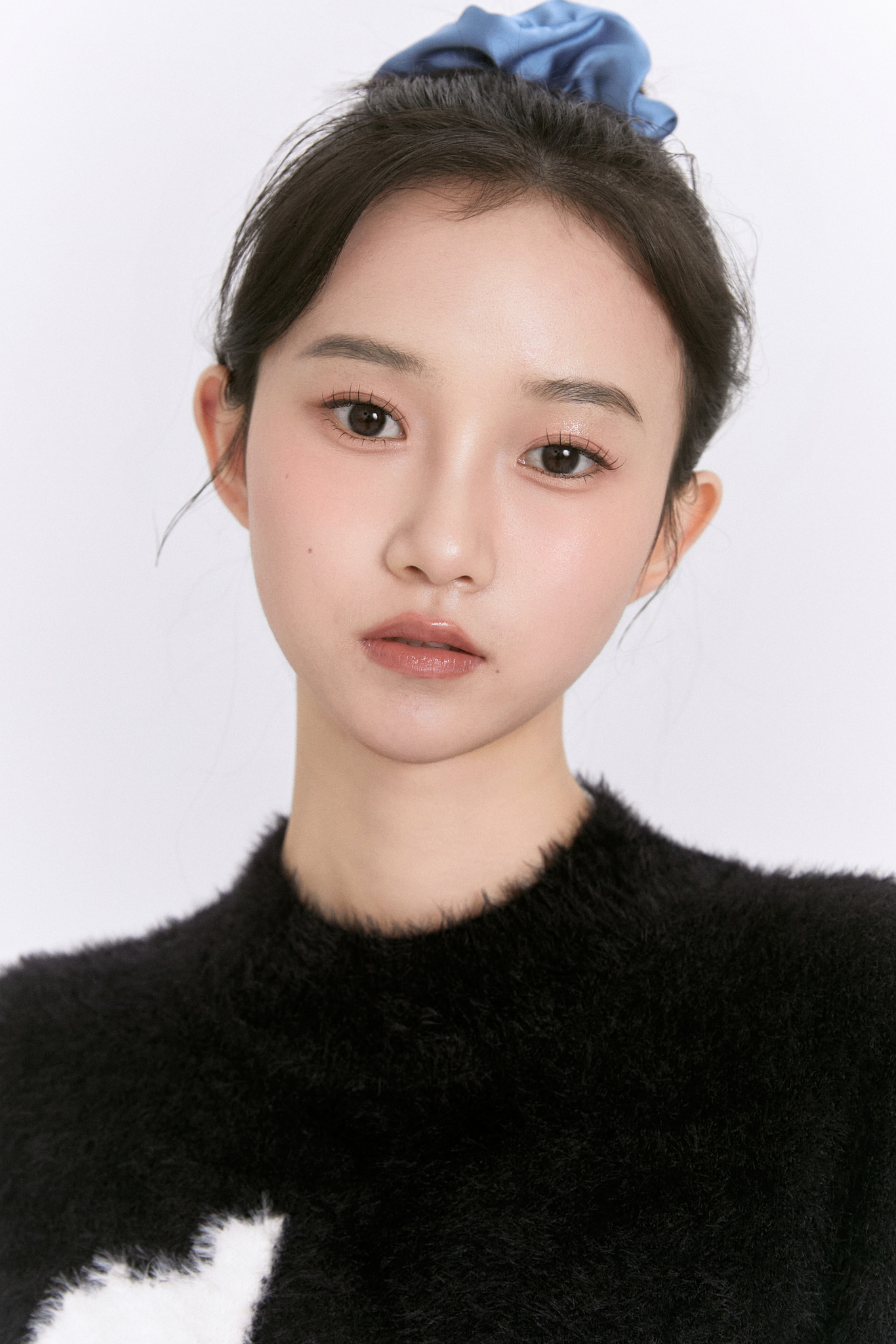 劉乾乾 173 80-58-88